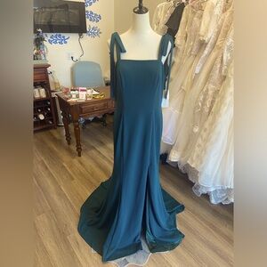 NWT Allure Bridals Wedding/Formal Dress with Sweep Train